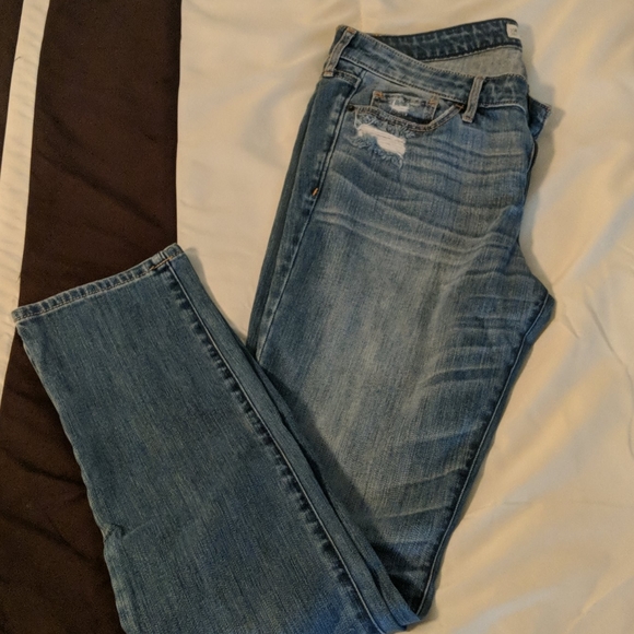 Abercrombie & Fitch Denim - Abercrombie and Fitch distressed jeans